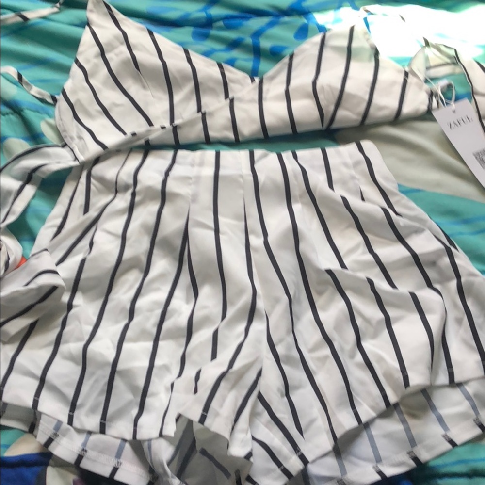 Two piece set size small